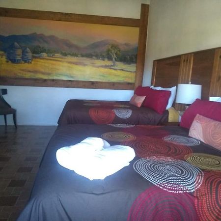 Hotel Hacienda Las Marias Meoqui Екстер'єр фото